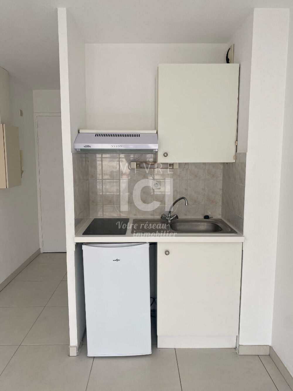 Location Appartement A LOUER - Studio 18m²  avec balcon - Boulevard Jules Verne Nantes Nantes