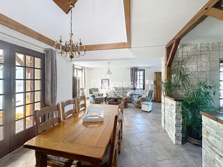  Maison à vendre 6 pièces 161 m²