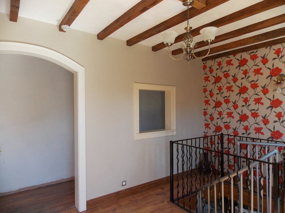 Vente Maison Rare opportunité d'acheter une maison individuelle avec 1 hectare de terrain attenant et un étang Saint auvent