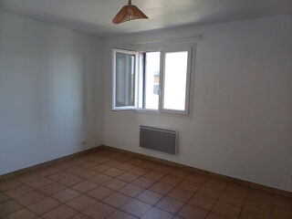 Maison à louer 6 pièces 141 m²