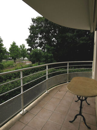 Appartement à louer 4 pièces 98 m²