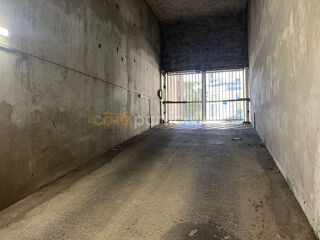  Parking / Garage � vendre 