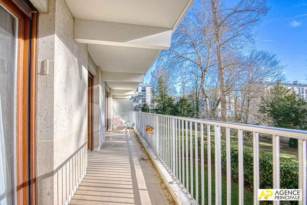 � vendre  Appartement Versailles (78000)