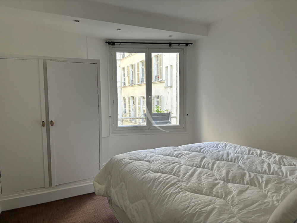 Location Appartement Bel appartement meublé avec balcon Paris 7