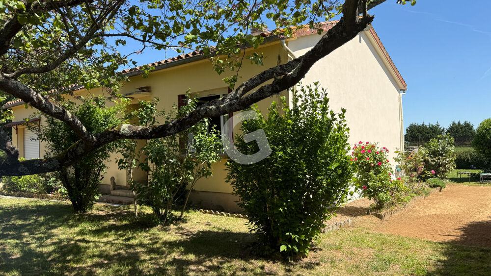 Vente Maison MAISON 3 PIECES- 74 m² - À VENDRE À LA JONCHERE Angles