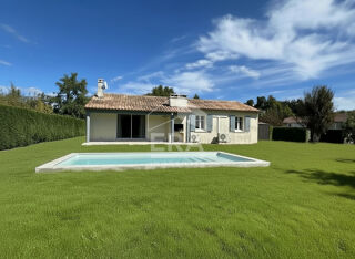 Vente Maison Maison individuelle près d'un lac plain pied - 4 pièce(s) 100 m2 24610 24700 Montpon menesterol