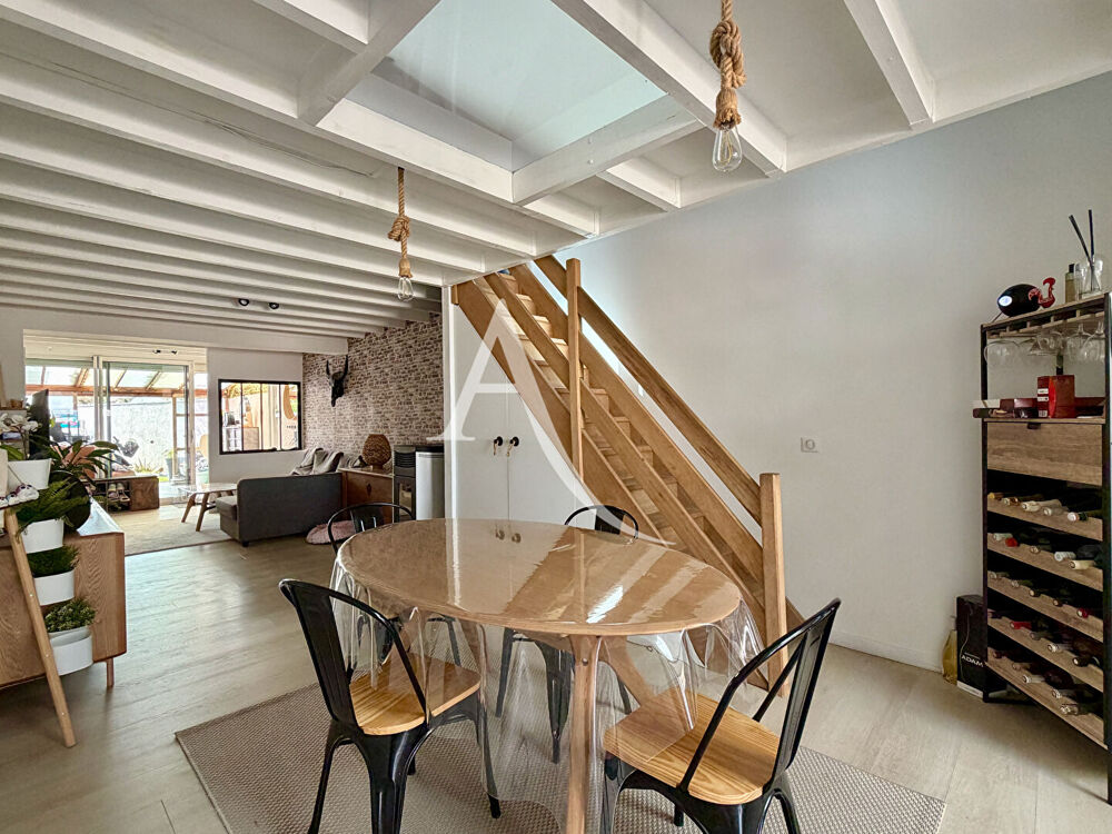 Vente Maison PALAVAS-LES-FLOTS - RIVE DROITE - MAISON - VUE ÉTANG - 87 M² - UNE PARCELLE DE 204 M² - UNE CHAMBRE - UN COIN NUIT OU BUREAU  - Palavas les flots
