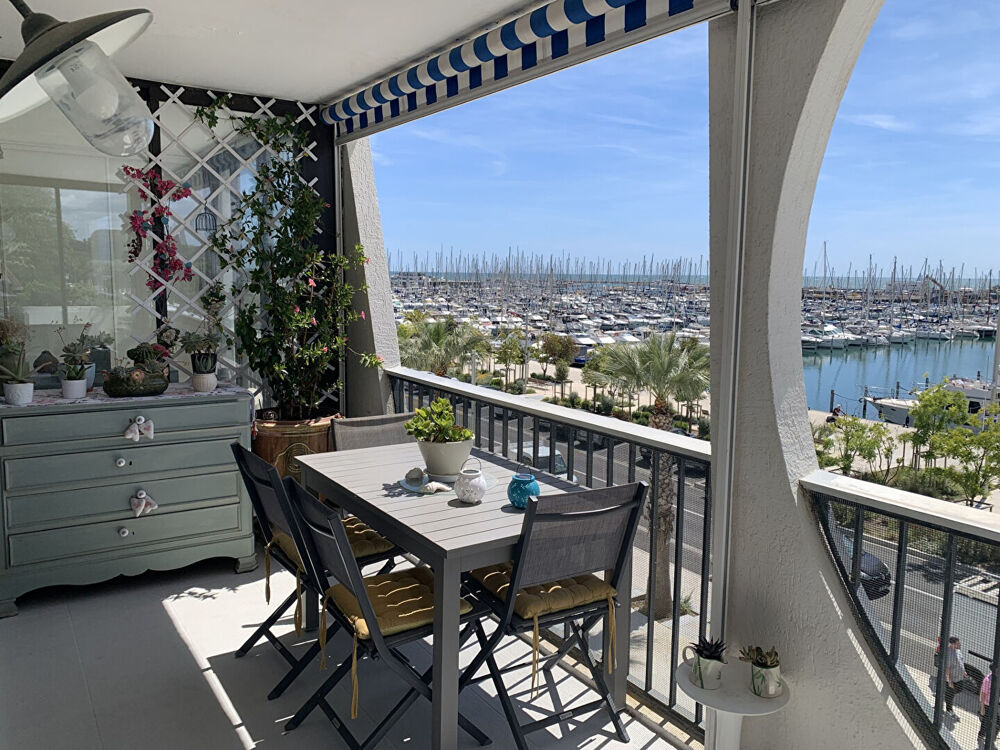Vente Appartement MAGNIFIQUE TROIS PIECES RENOVE VUE PORT La grande motte