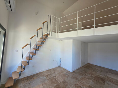 Local commercial Moissac 25 m&sup2; 450 82200 Moissac