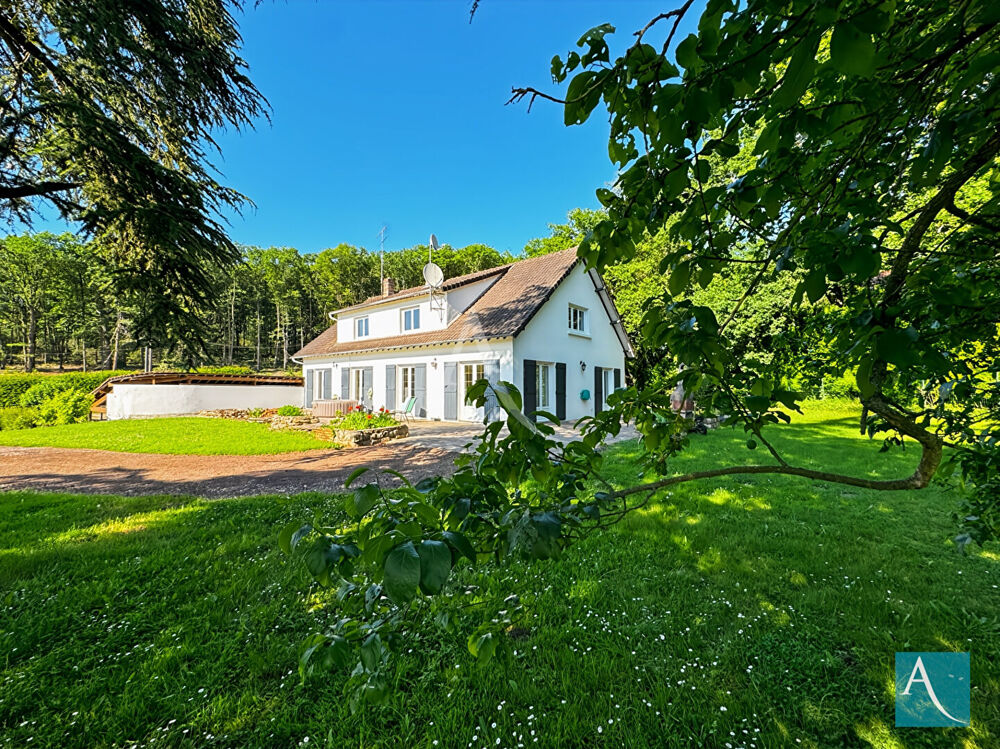 Maison 10pièces - 238 m2 - Terrain 2299 m2 - Saint Chéron 91530