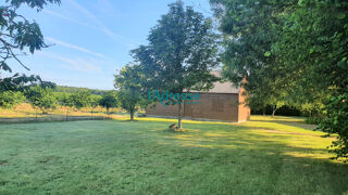  Remise / Grange � vendre 4 pi�ces 226 m� La boissiere sur evre