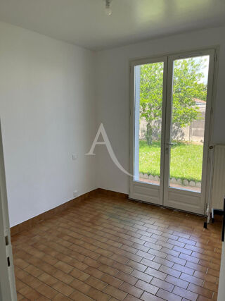  Maison à louer 4 pièces 77 m²