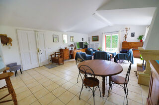  Maison à vendre 11 pièces 175 m²