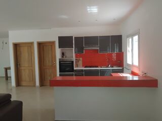  Villa � vendre 4 pi�ces 150 m� Saly