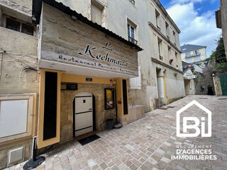  Immeuble à vendre 10 pièces 301 m²