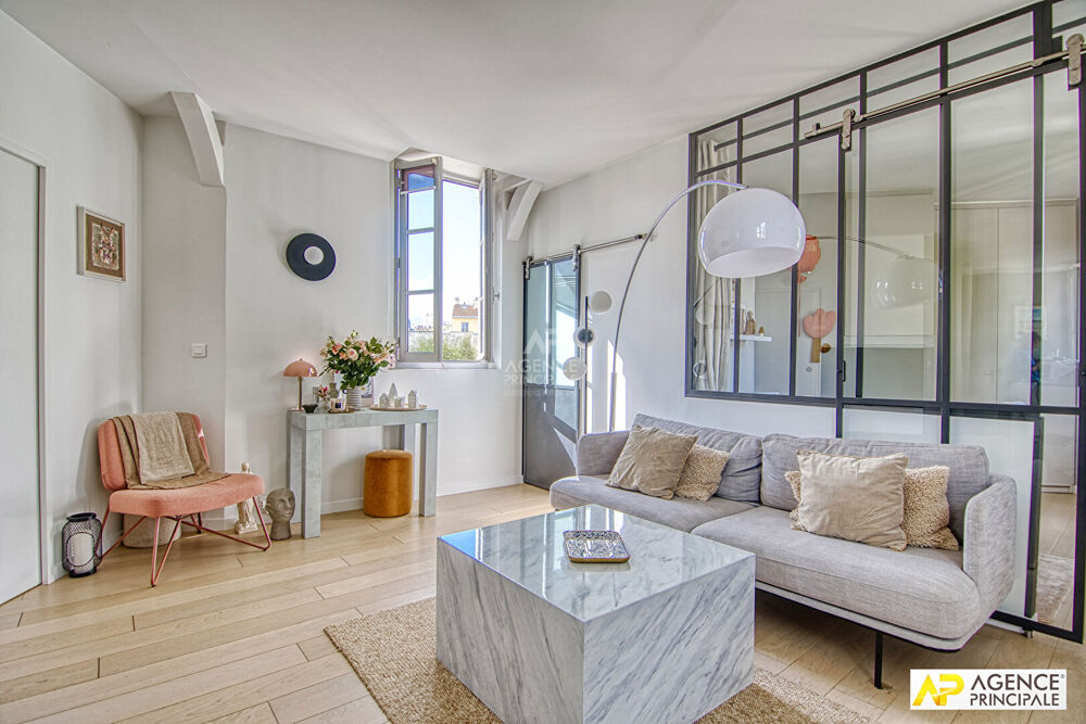 Vente Appartement Versailles Saint-Louis Appartement 3 pièces 51.27 m² carrez situé au 2ème et dernier étage Versailles