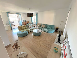  Immeuble  vendre 7 pices 110 m