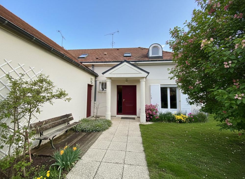 Vente Maison Maison Chatou - 129,43 m² - 6 pièces Chatou