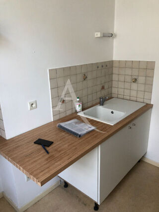  Appartement � louer 4 pi�ces 71 m�