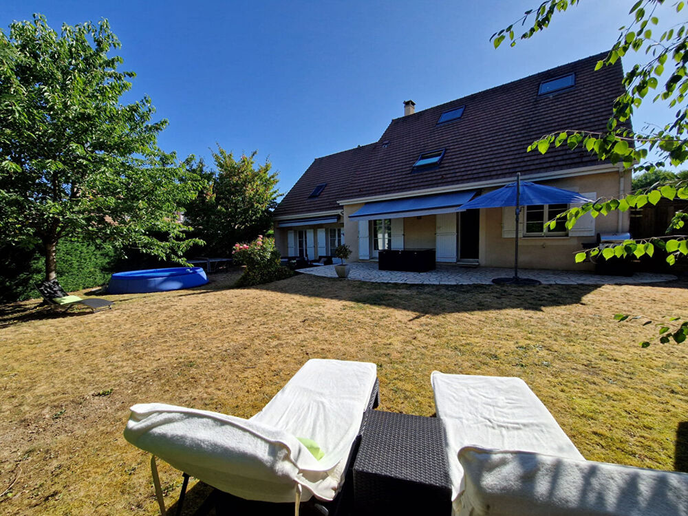 Maison Mennecy 9 pièce(s) 226 m2