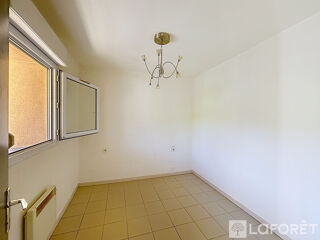 Vente Appartement COURTHEZON - Appt 2 pièces lumineux, avec parking et cave. Investissement serein! Courthezon