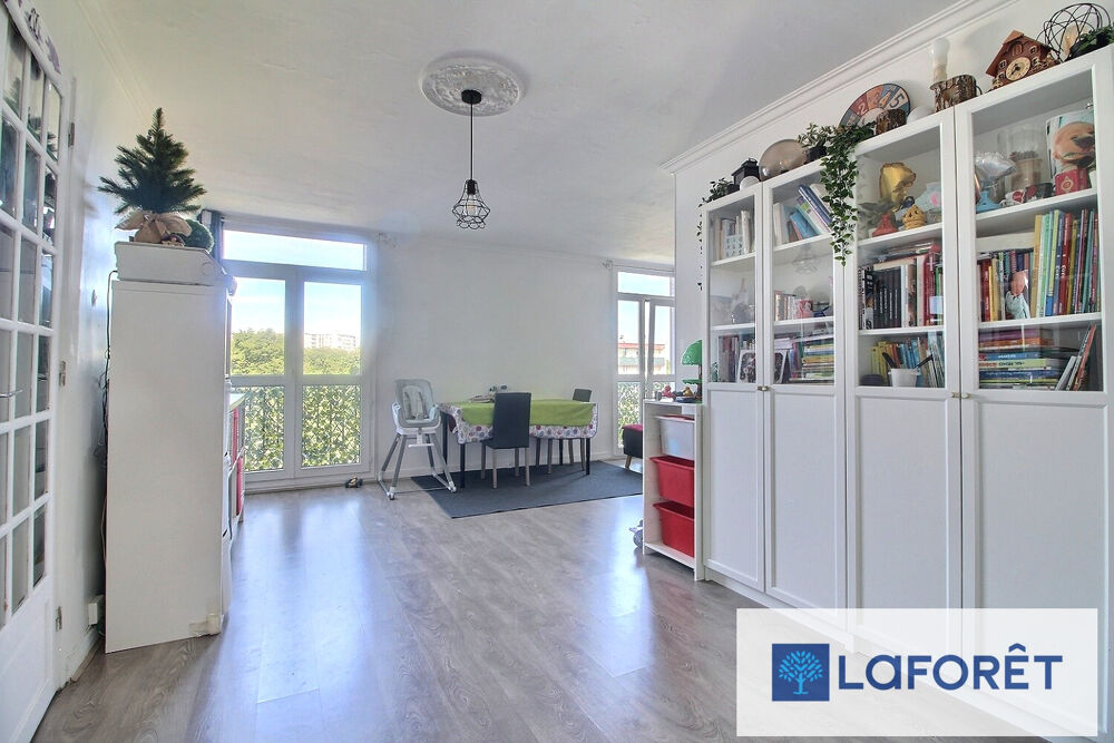 Vente Appartement APPARTEMENT 4 PIECES VENDU LOUÉ 73 m² à RIS ORANGIS Ris orangis