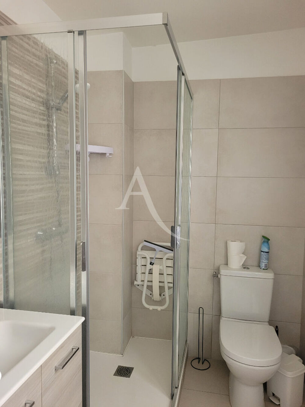 Location Appartement À LOUER À L'ANNÉE   Superbe T2/T3 Bis avec balcons Quartier recherché d'Arago / Le Remblai Les sables d olonne