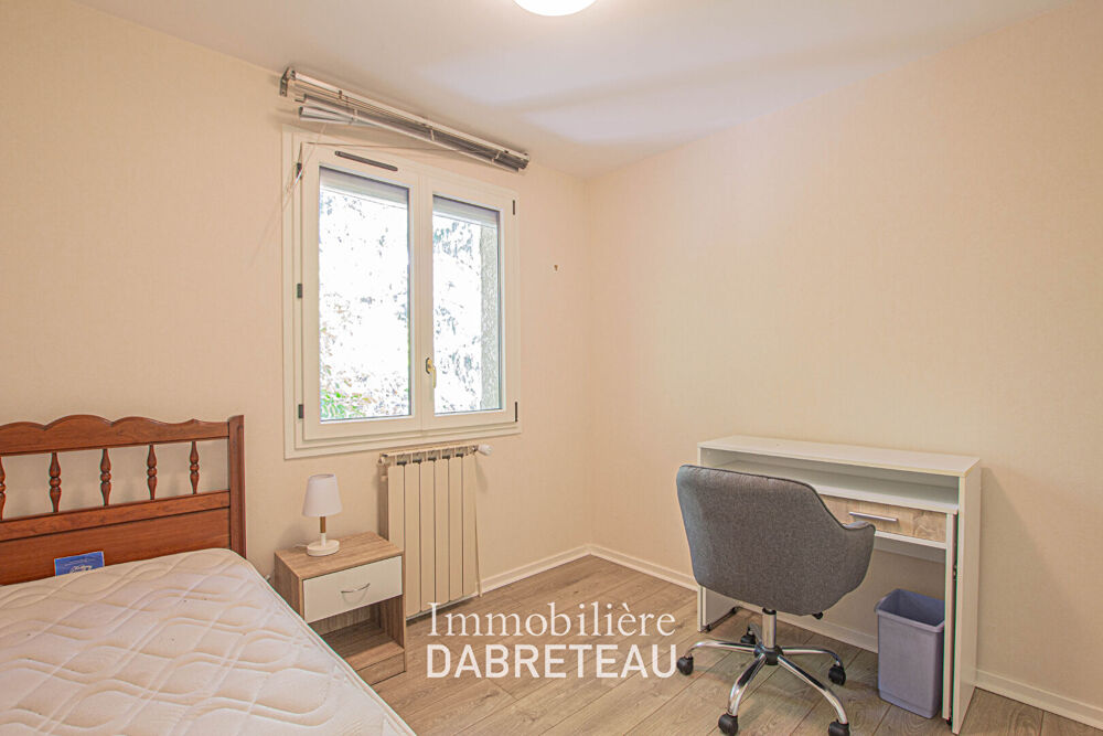 CHAMBRE A LOUER DANS COLOCATION DE 3PERS DANS UNE MAISON MEUBLEE - LA DOUA