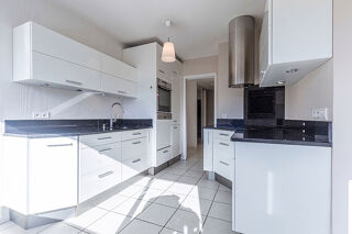  Appartement � vendre 5 pi�ces 111 m�