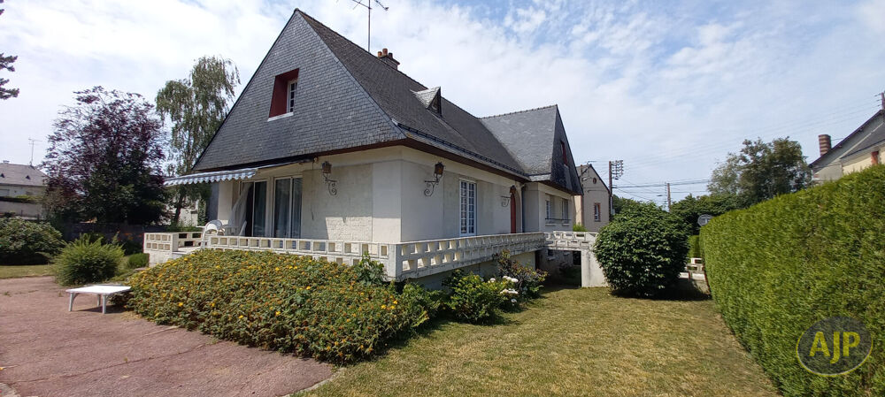 Maison 8 pièces 166 m² · à Chateaubriant · 166 m² · 228 800 €