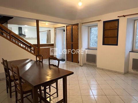   Maison rnove Pluzunet 3 pices 79 m2 Maison - 3 pice(s) - 79 m