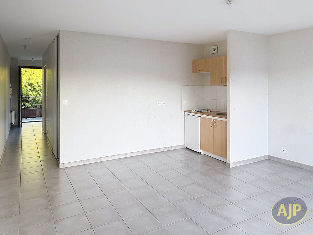 Vente Appartement GRAND T2 ST HERBLAIN BOURG Saint herblain