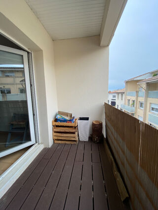  Appartement à louer 3 pièces 73 m²