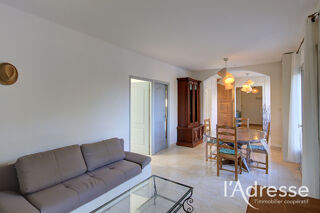  Appartement à louer 3 pièces 69 m²