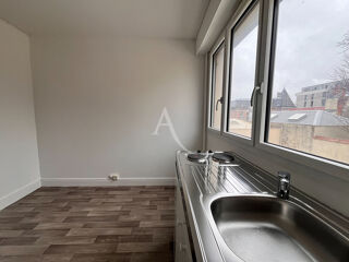  Appartement à louer 1 pièce 10 m²