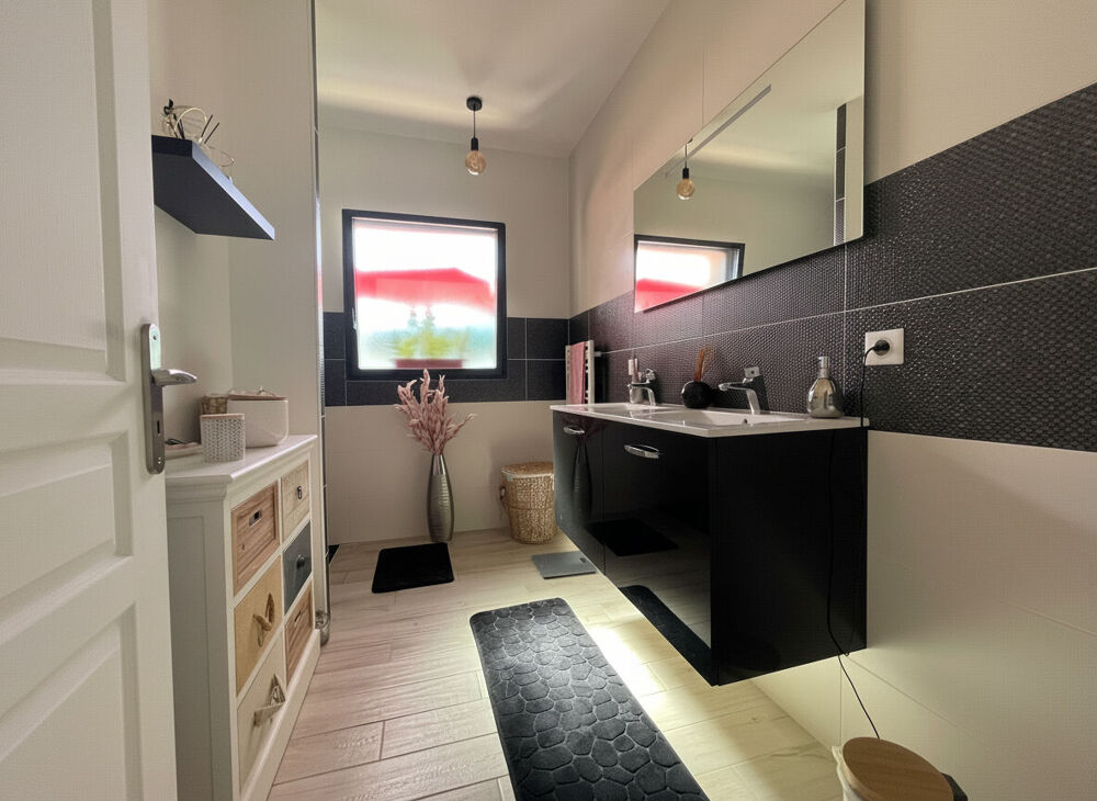 Vente Maison 30 MIN de  LA ROCHELLE/ROYAN Maison Saint Agnant 5 pièce(s) 120 m2 Saint agnant