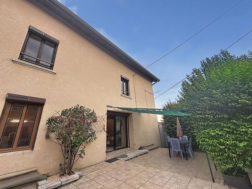 Maison Ruy Montceau 5 pièce(s) 160 m2