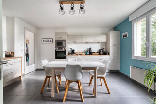  Maison � vendre 10 pi�ces 184 m�