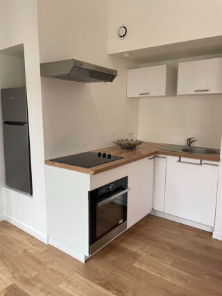  Appartement à louer 1 pièce 31 m²