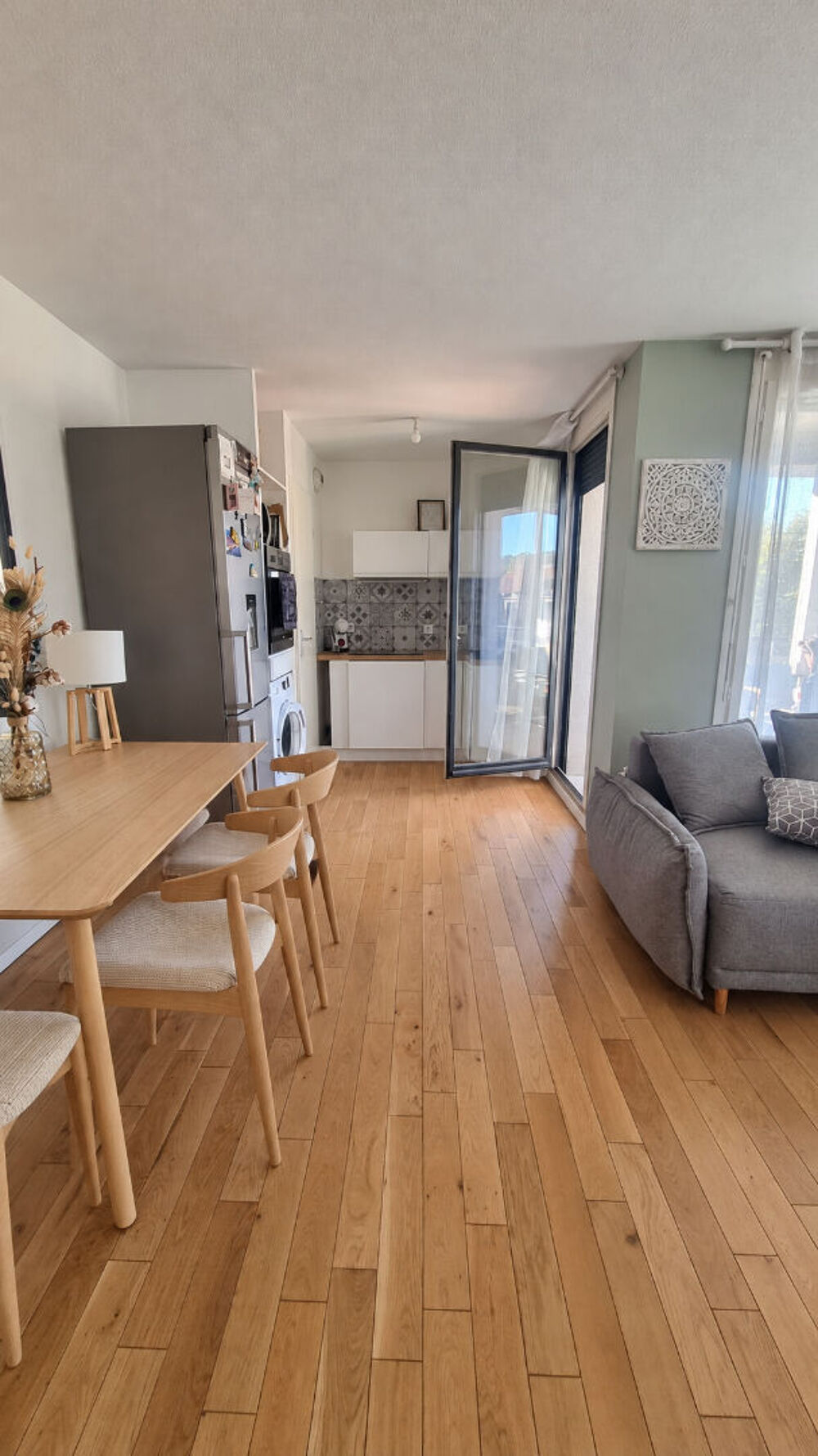 Vente Appartement NOUVEAUTÉ LA TOUR-DU-PIN - T2 AVEC BALCON ET GARAGE - 3ÈME ET DERNIER ÉTAGE AVEC ASCENSEUR La tour du pin