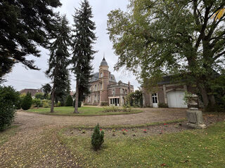  Villa � vendre 9 pi�ces 347 m�