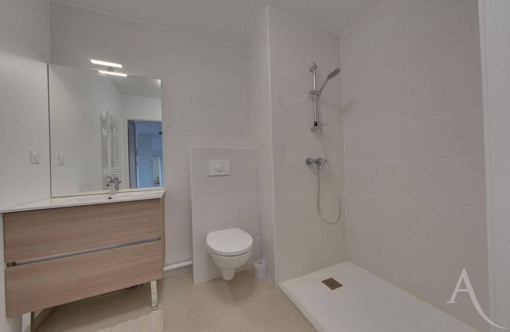 Vente Appartement SOUSTONS  Appartement récent de 90 m² avec terrasse Soustons