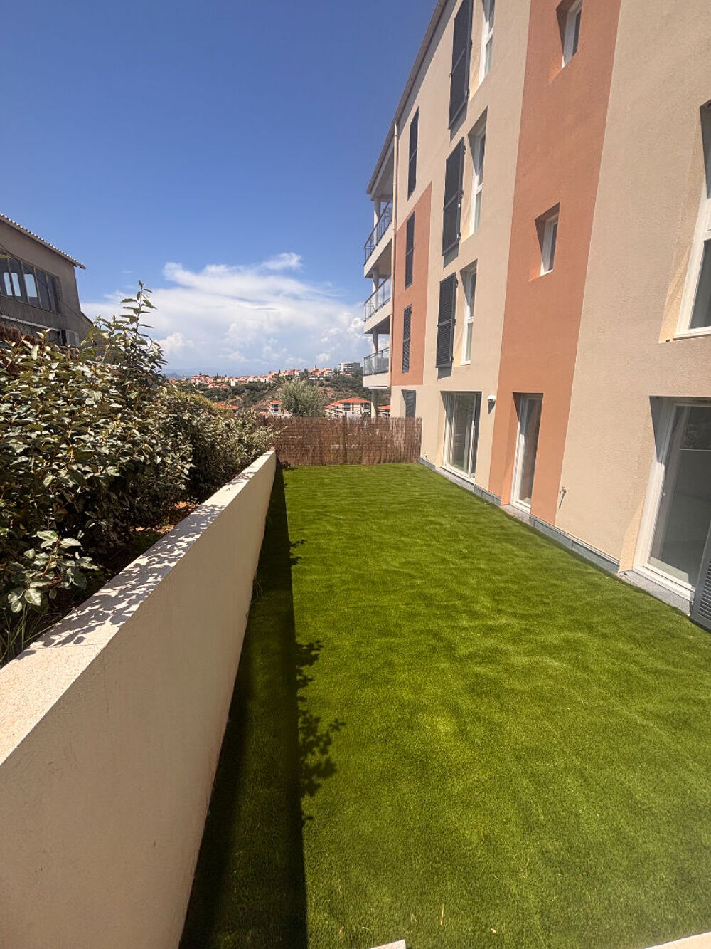 Vente Appartement A VISITER ! Saint-Raphaël appartement 3 pièces de 76 m² avec  jardin, cave et parking Saint raphael