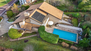  Maison � vendre 10 pi�ces 232 m�