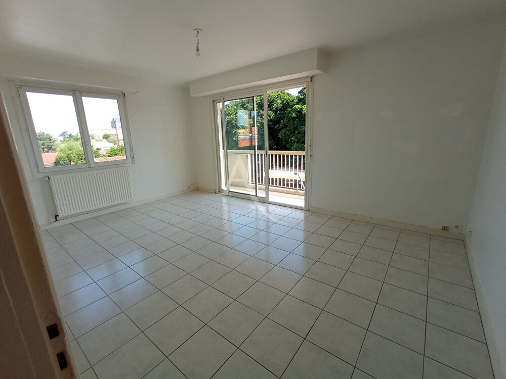 CHALLANS CENTRE - Appartement T2 de 52.10 m²
