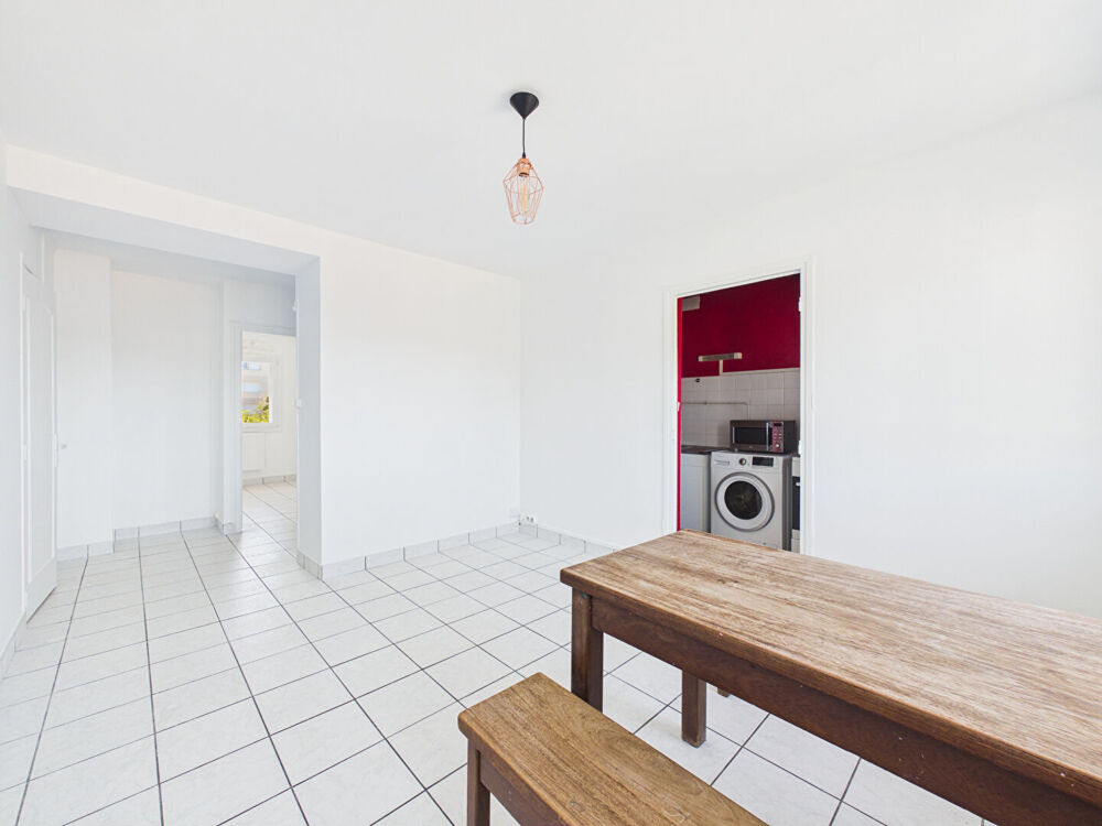 Vente Appartement Appartement  rénové T4 - 60 m2 quartier Montplaisir Valence