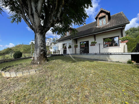   Maison - Montrichard Val De Cher - 153 m� Maison - 6 pi�ce(s) - 154 m�