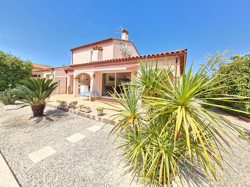 TOULOUGES SUPERBE VILLA 3 FACES AVEC PISCINE, GARAGE ET JARDIN