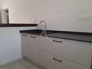  Appartement à louer 2 pièces 55 m²