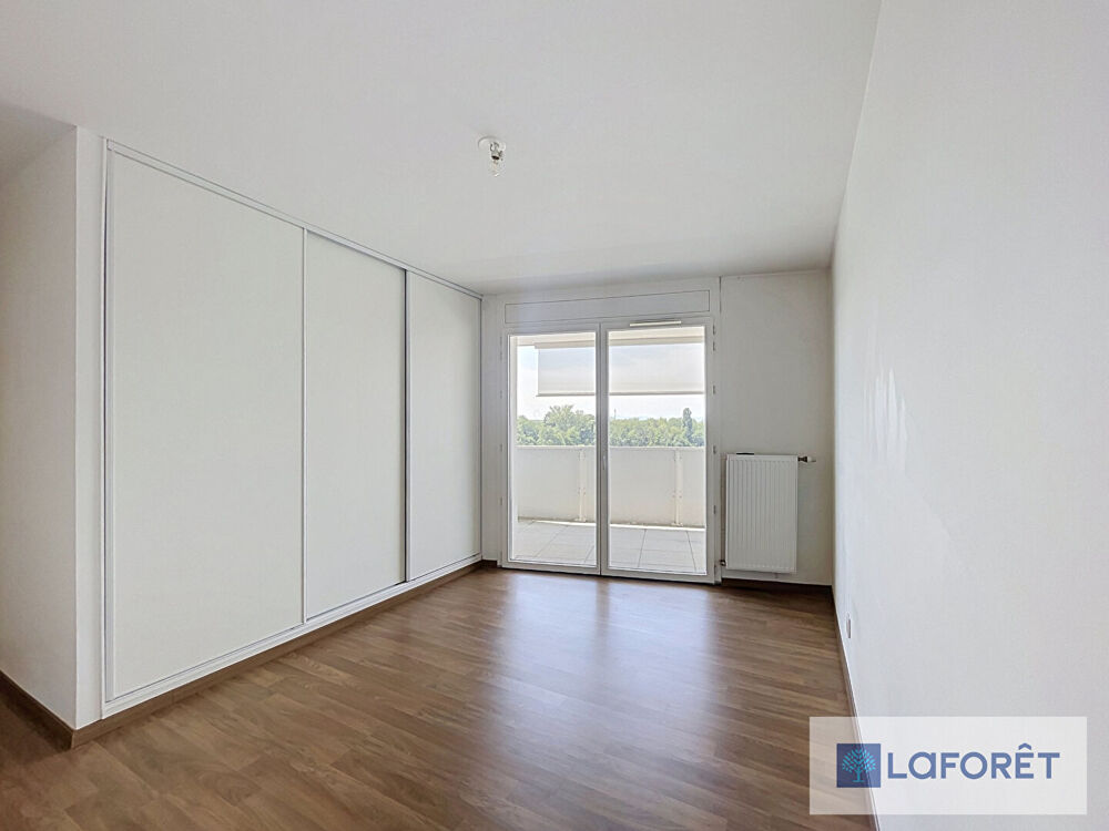 Location Appartement Appartement Saint Genis Pouilly 3 pièce(s) 66.93 m2 Saint genis pouilly